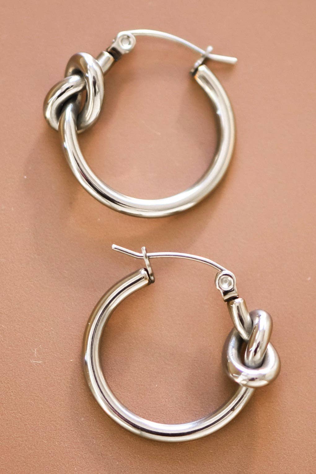 Tarnish-Resistant Waterproof Stainless Steel Hoop Earrings - 7075