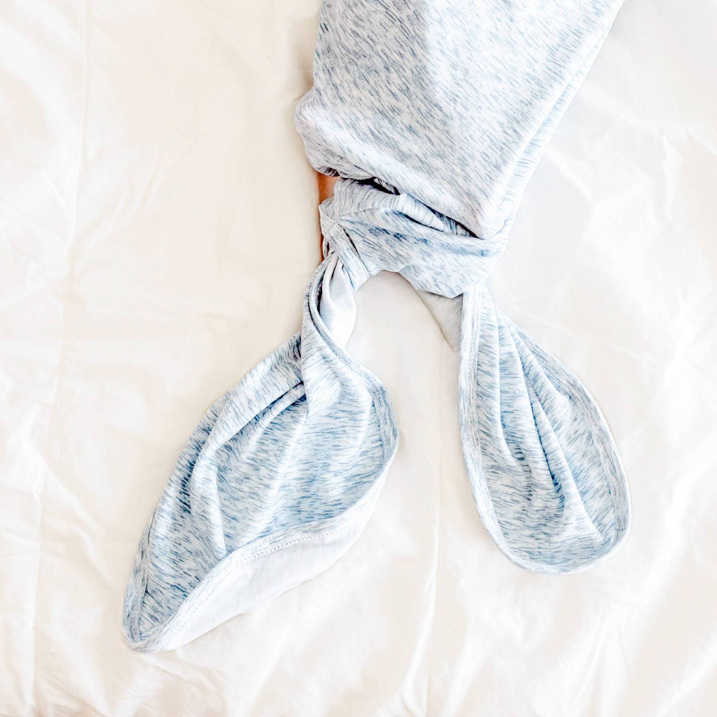 Newborn Knotted Gown - Lennon