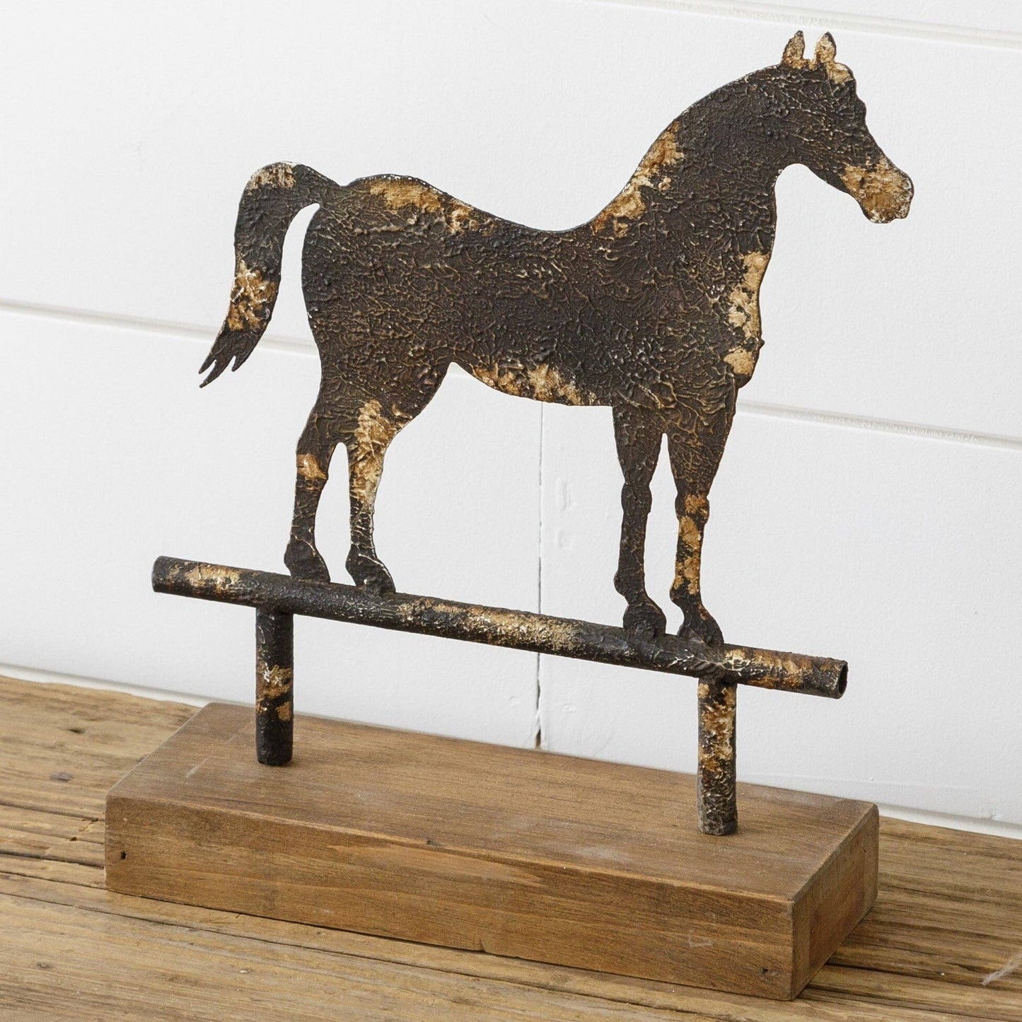 Distressed Horse On Wood Base (PC)