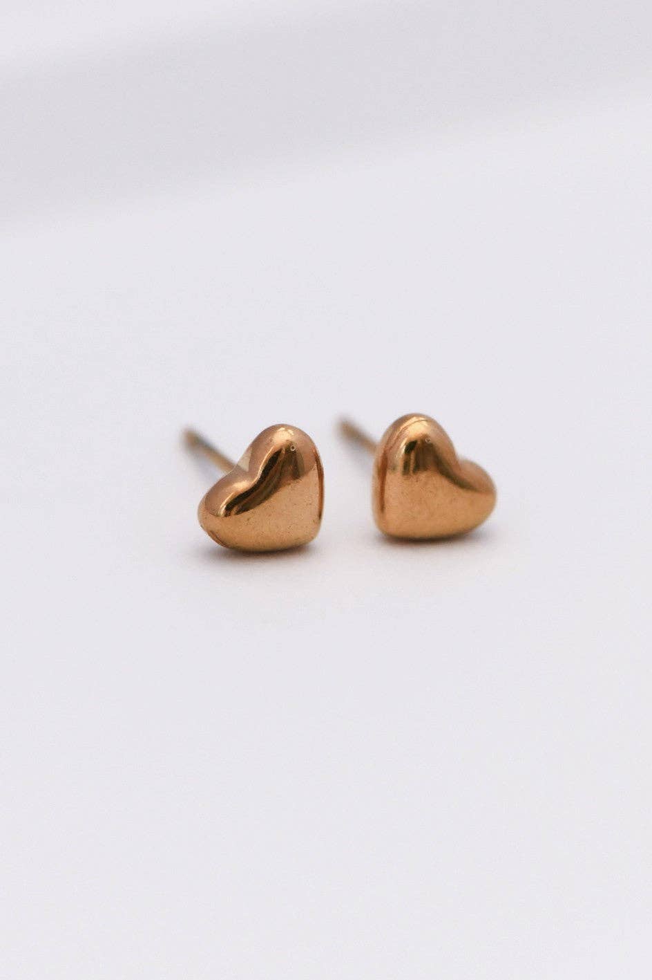 18K Gold Plated Waterproof Stainless Steel Stud Earrings - 7016