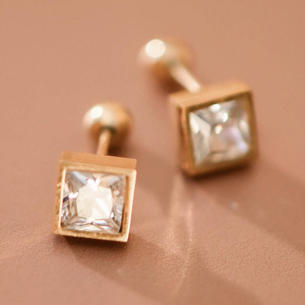 18K Gold Plated Stainless Steel Clear Crystal Studs - 7997