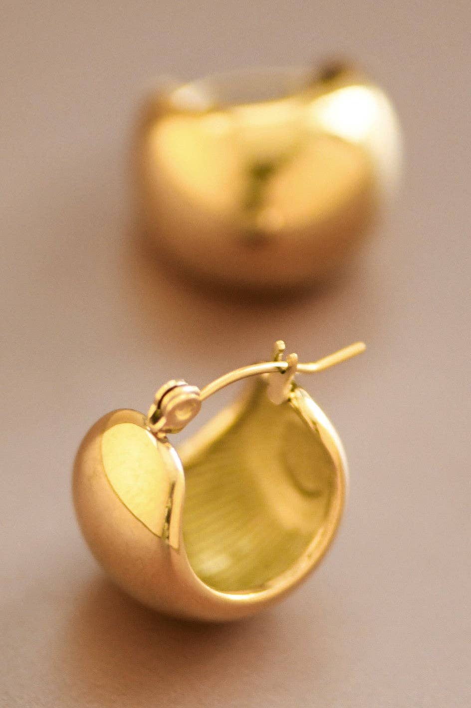 18K Gold Plated Waterproof Stainless Steel Hoop Earrings - 7463
