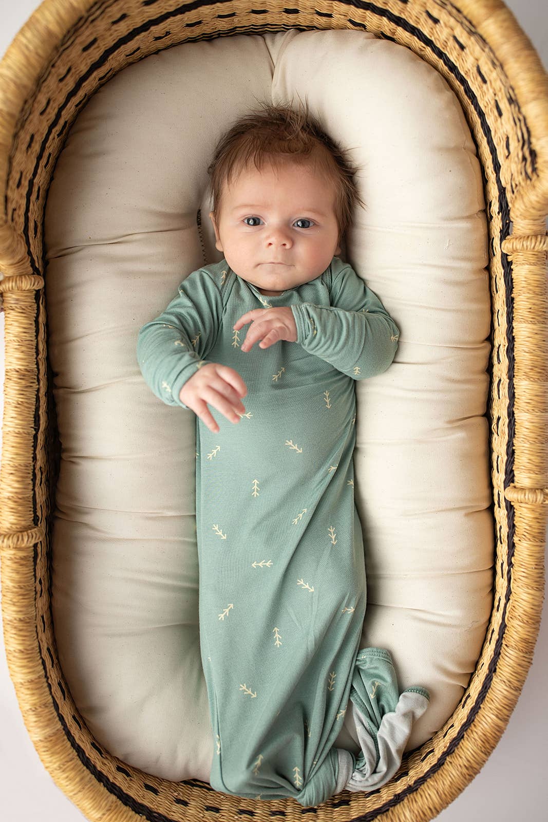 Arrow Print Knotted Newborn Baby Gown Pajamas