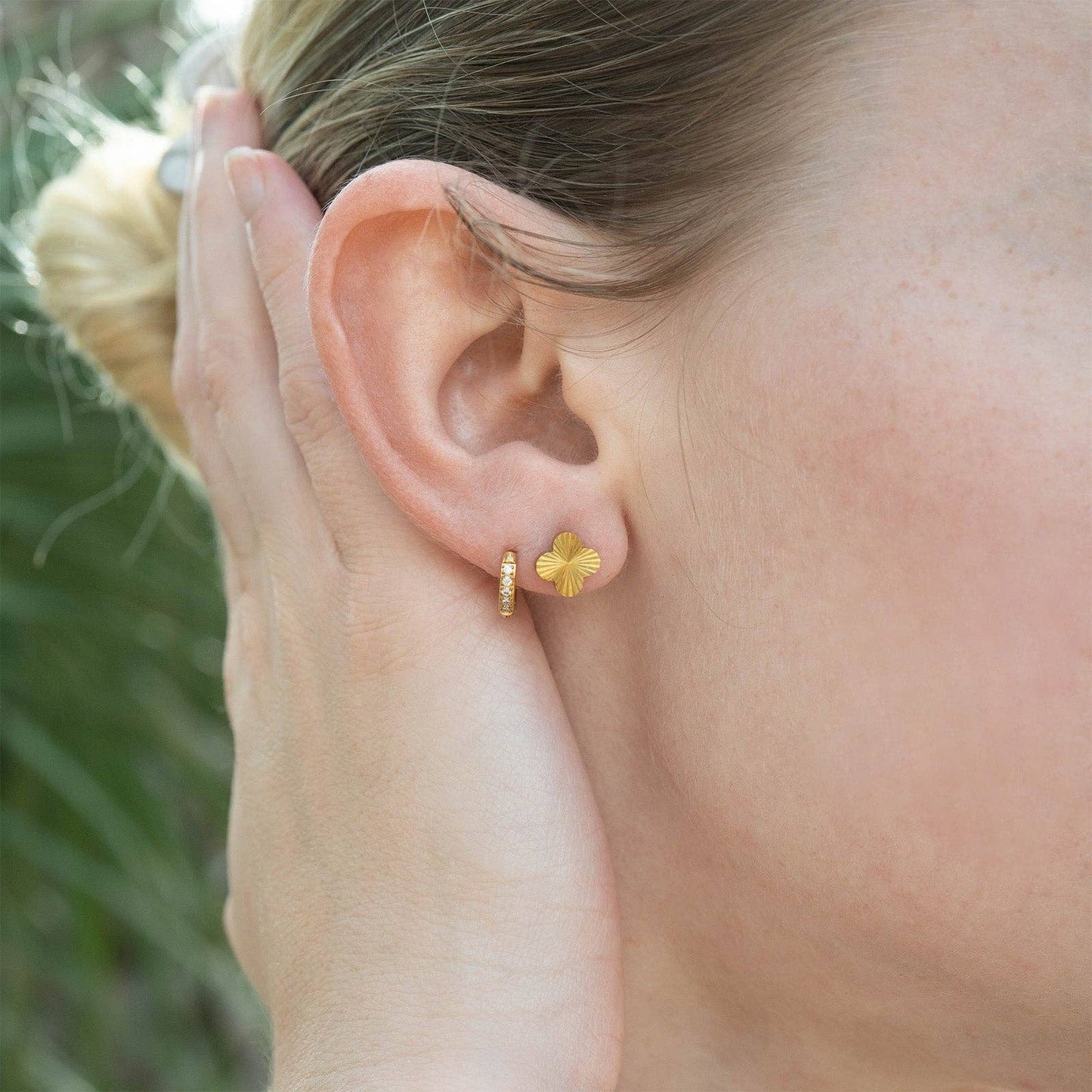 18K Gold PVD Stainless Steel Clover Stud Earrings