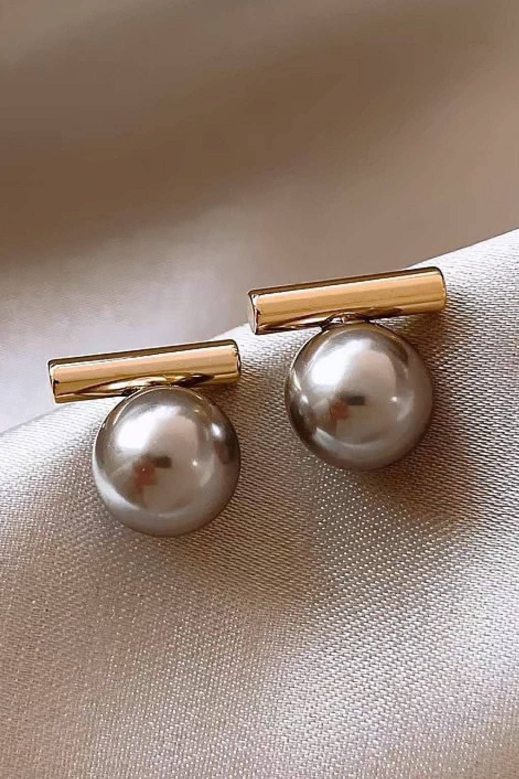 18K Gold Plated Waterproof Stainless Steel Stud Earrings - 7743