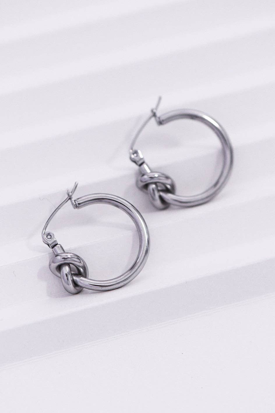 Tarnish-Resistant Waterproof Stainless Steel Hoop Earrings - 7075