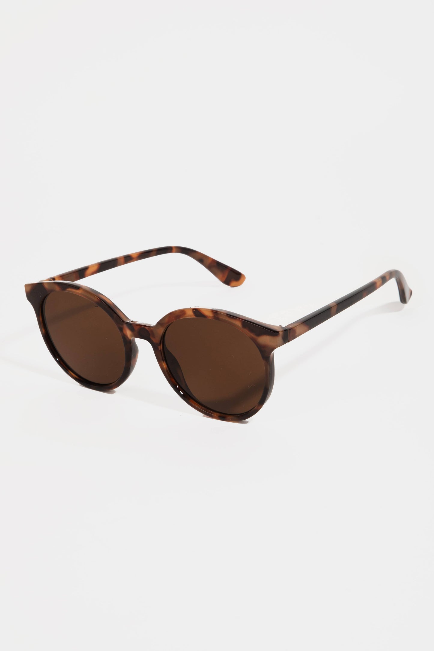 Plastic Round Lens Sunglasses