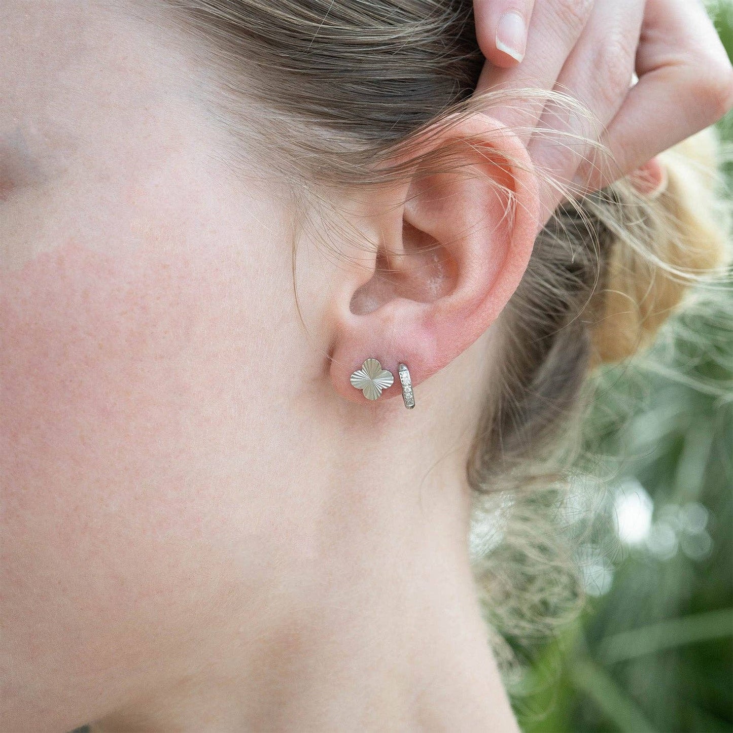 18K Gold PVD Stainless Steel Clover Stud Earrings