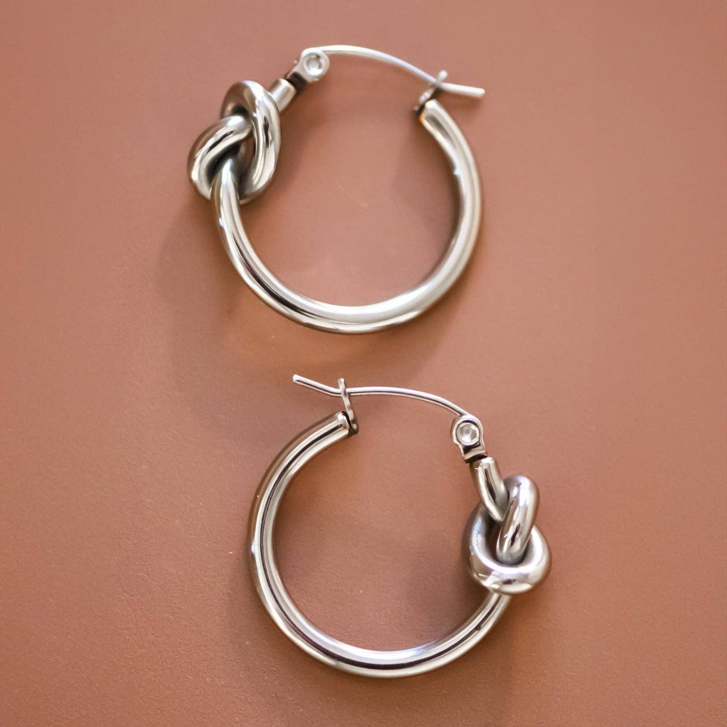 Tarnish-Resistant Waterproof Stainless Steel Hoop Earrings - 7075
