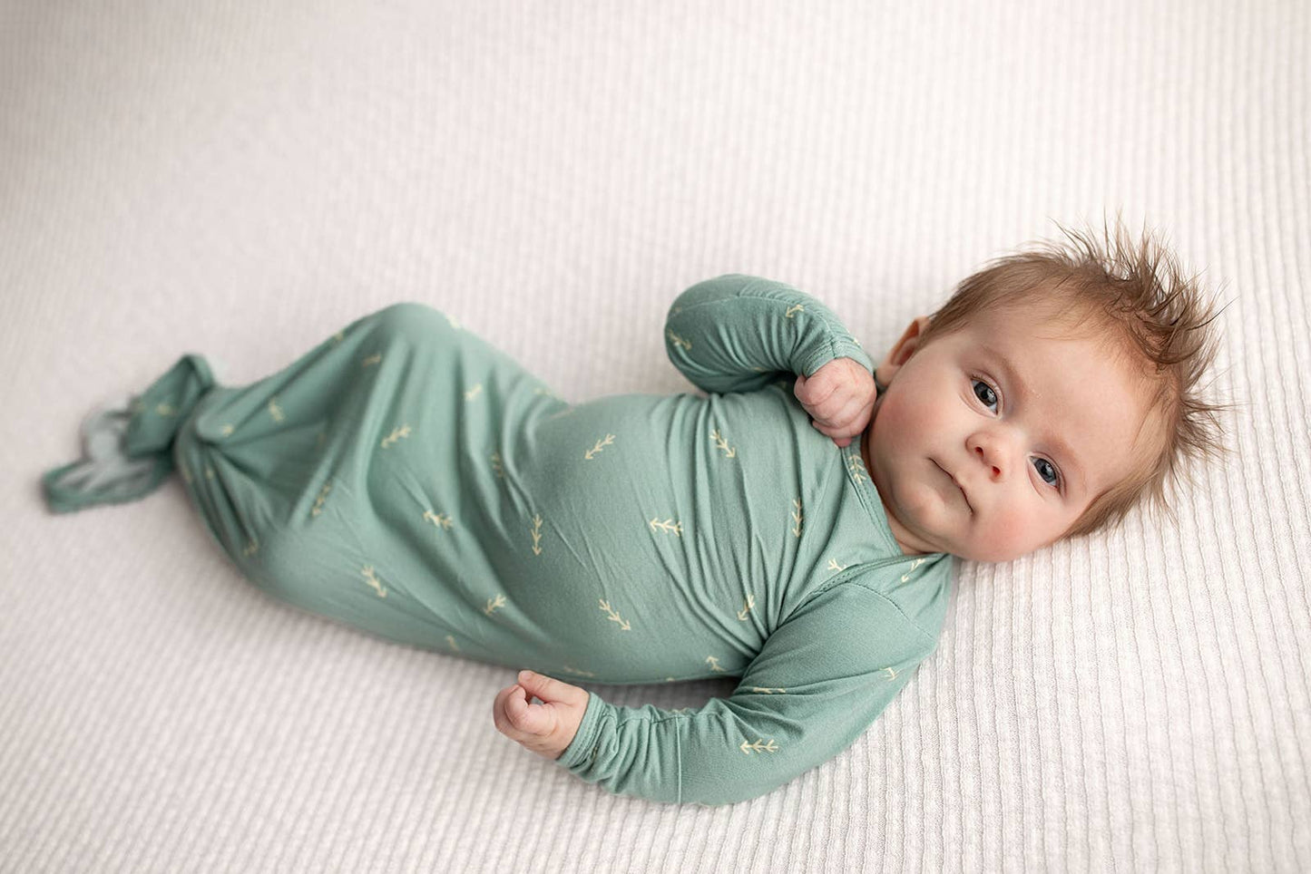 Arrow Print Knotted Newborn Baby Gown Pajamas