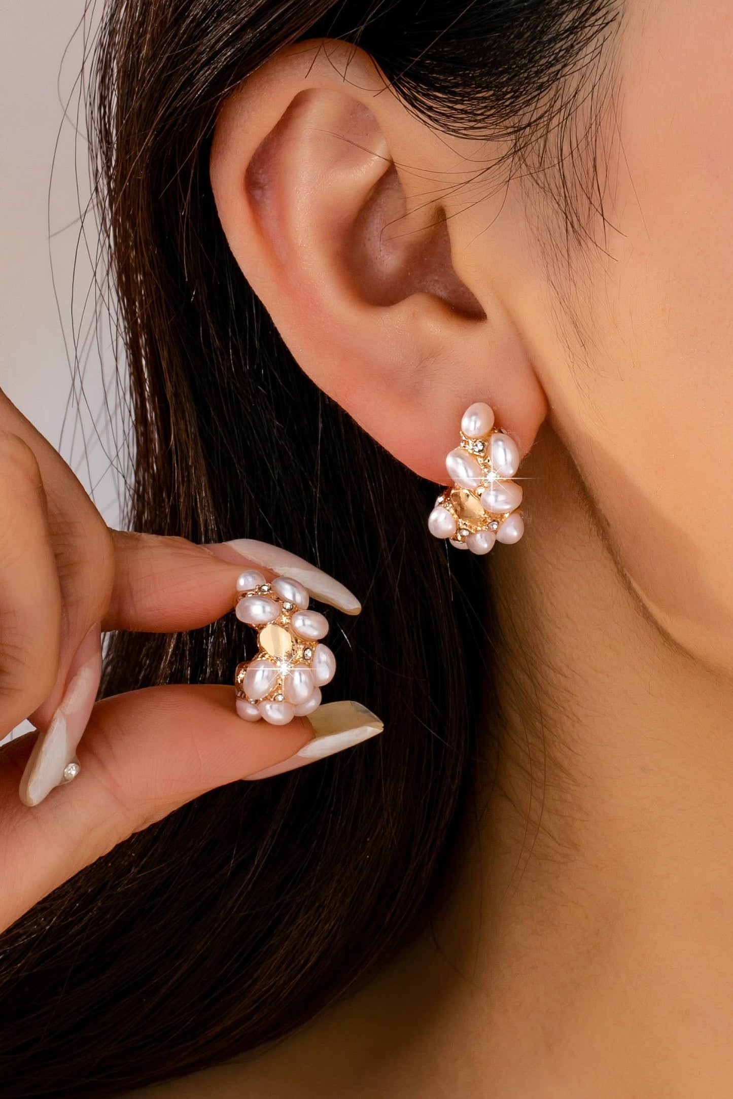 Pearl Cluster Half-Hoop Stud Earrings | 80E61733