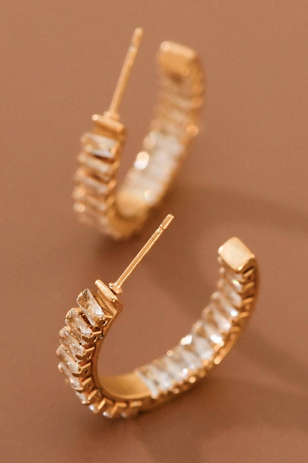 18K Gold Plated Stainless Steel Rhinestone Hoop Earrings - 7983