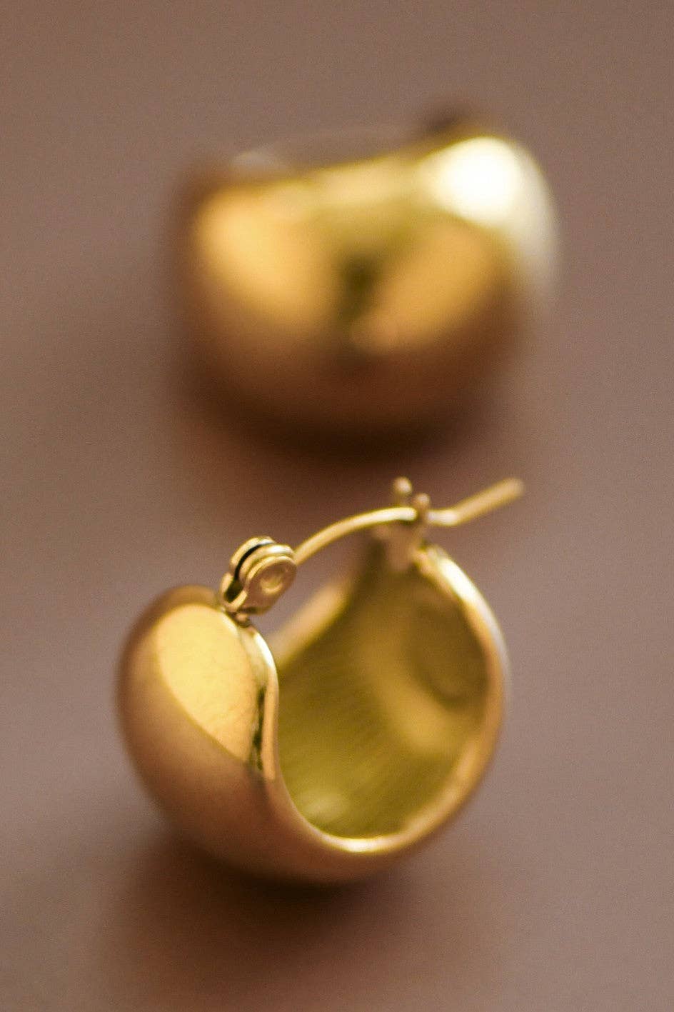 18K Gold Plated Waterproof Stainless Steel Hoop Earrings - 7463