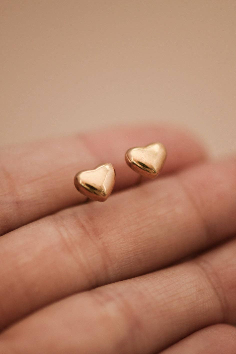 18K Gold Plated Waterproof Stainless Steel Stud Earrings - 7016