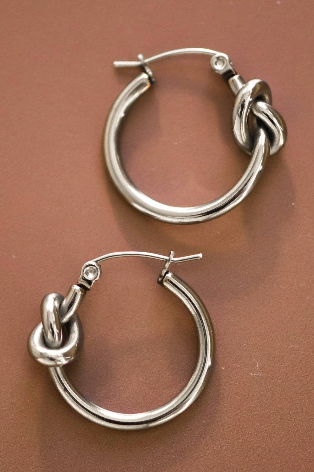 Tarnish-Resistant Waterproof Stainless Steel Hoop Earrings - 7075