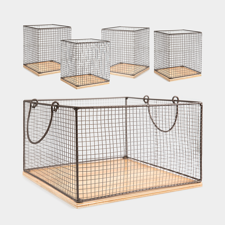 Farmhouse Chicken Wire & Wood Basket Set of 5