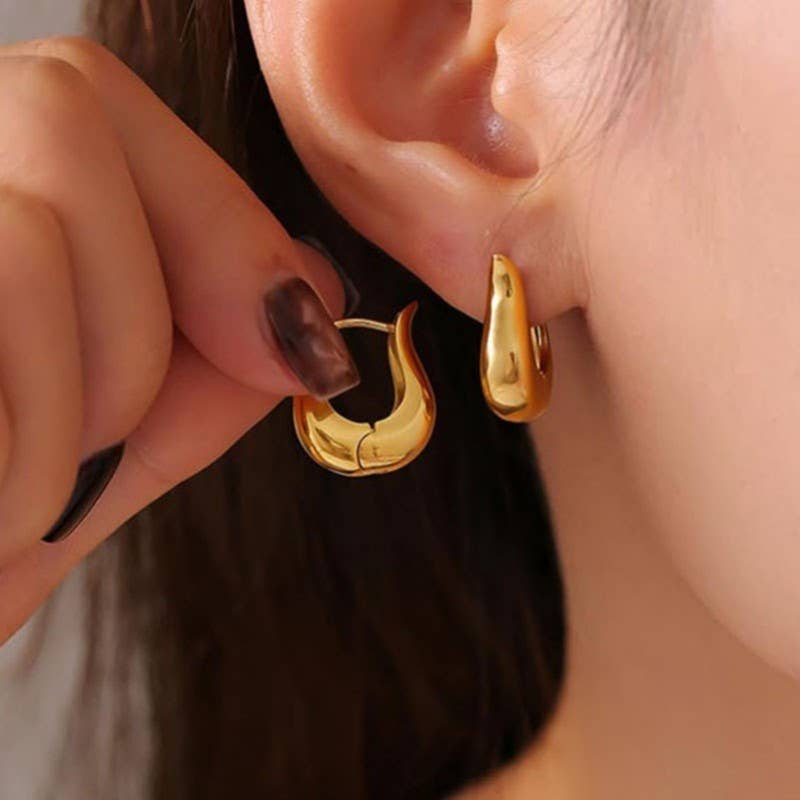 18K STAINLESS STEEL WATERPROOF TARNISHFREE U HOOPS | 40E442